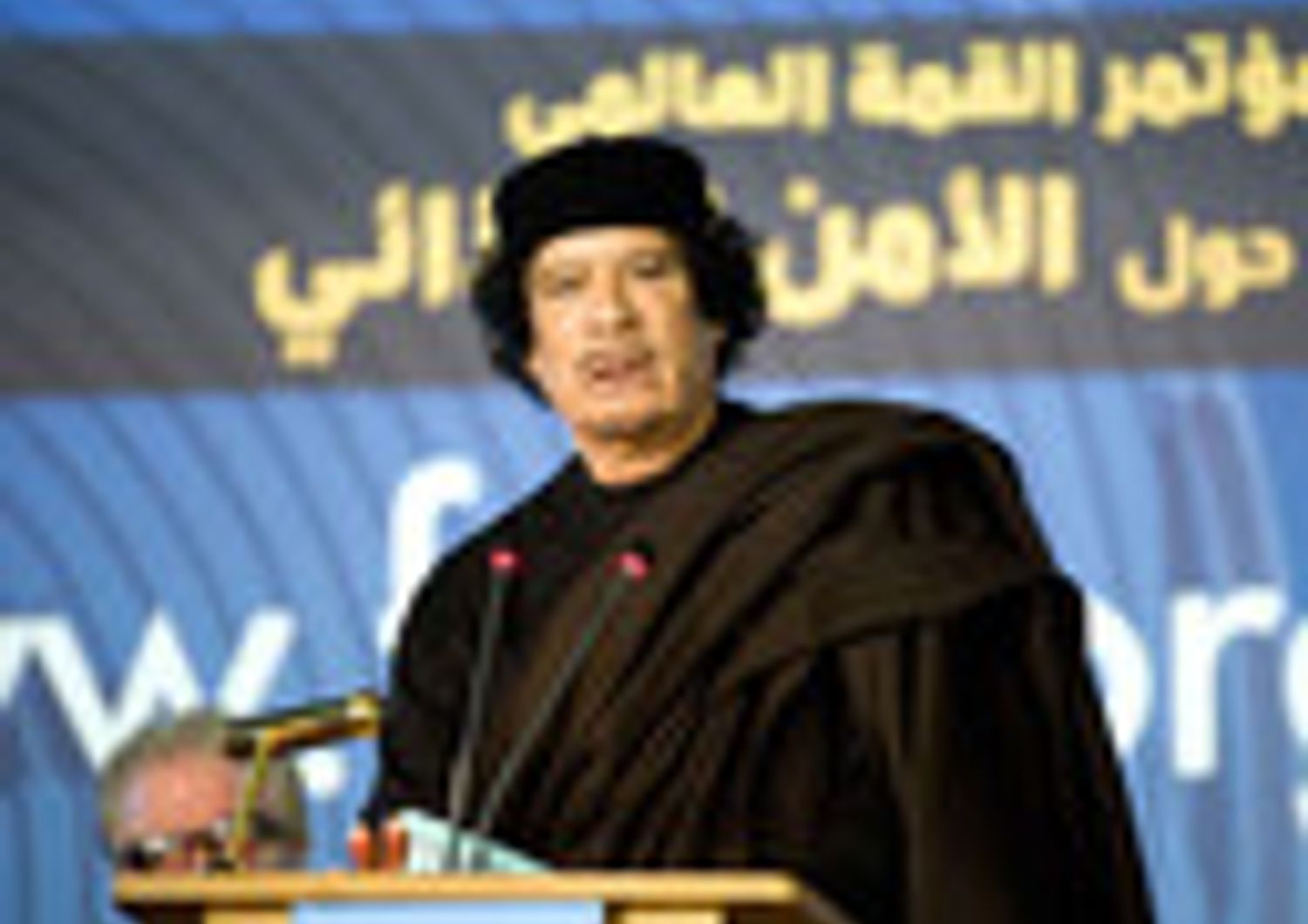 LIBIA: GLI ANALISTI, "RIDICOLA" L'IPOTESI DEL COMPLOTTO COLONIALE