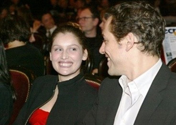 LAETITIA CASTA INCINTA PER LA TERZA VOLTA ACCORSI DI NUOVO PAPA&#39;