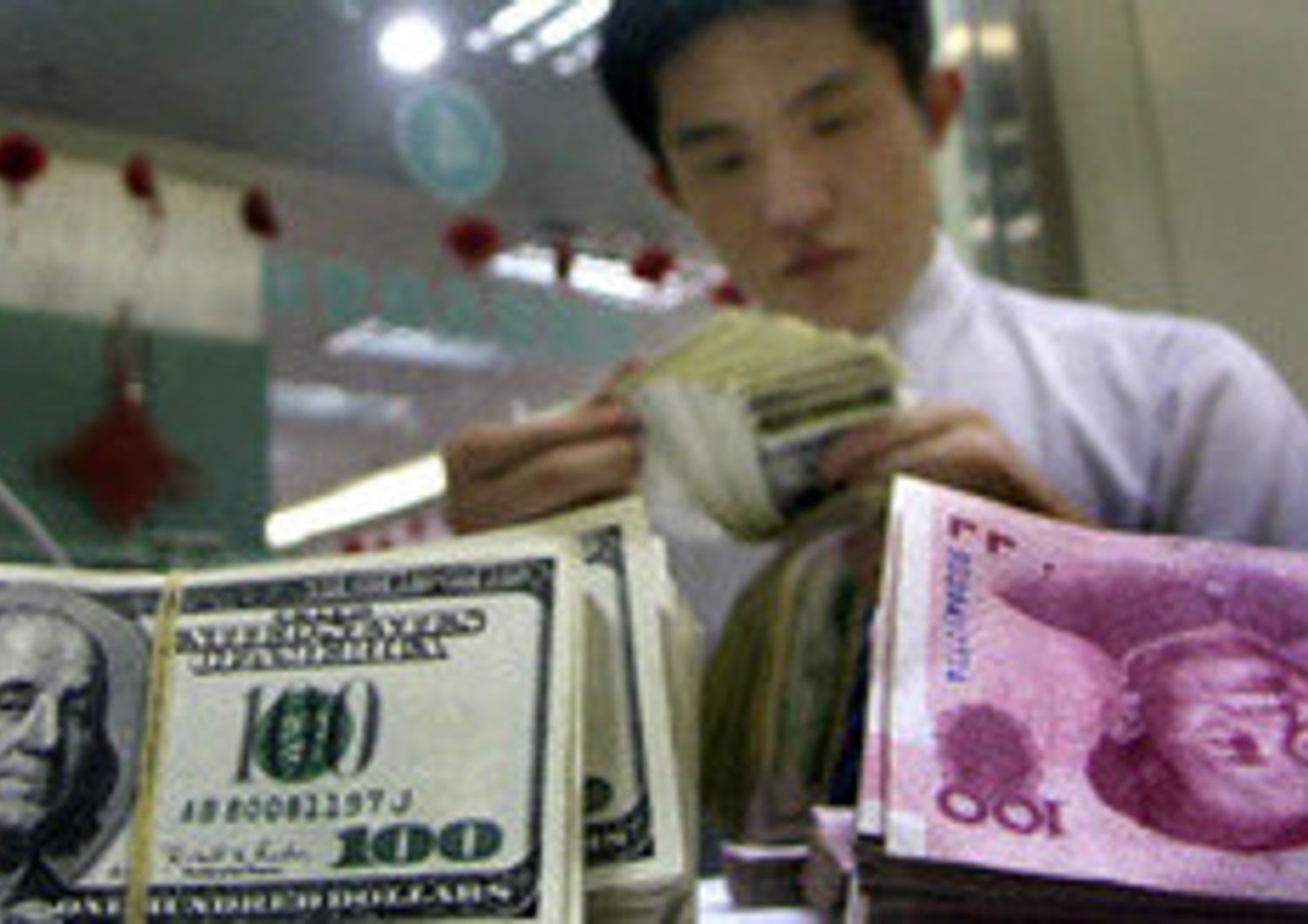 La Cina, il dollaro e il 'gioco' del cambio