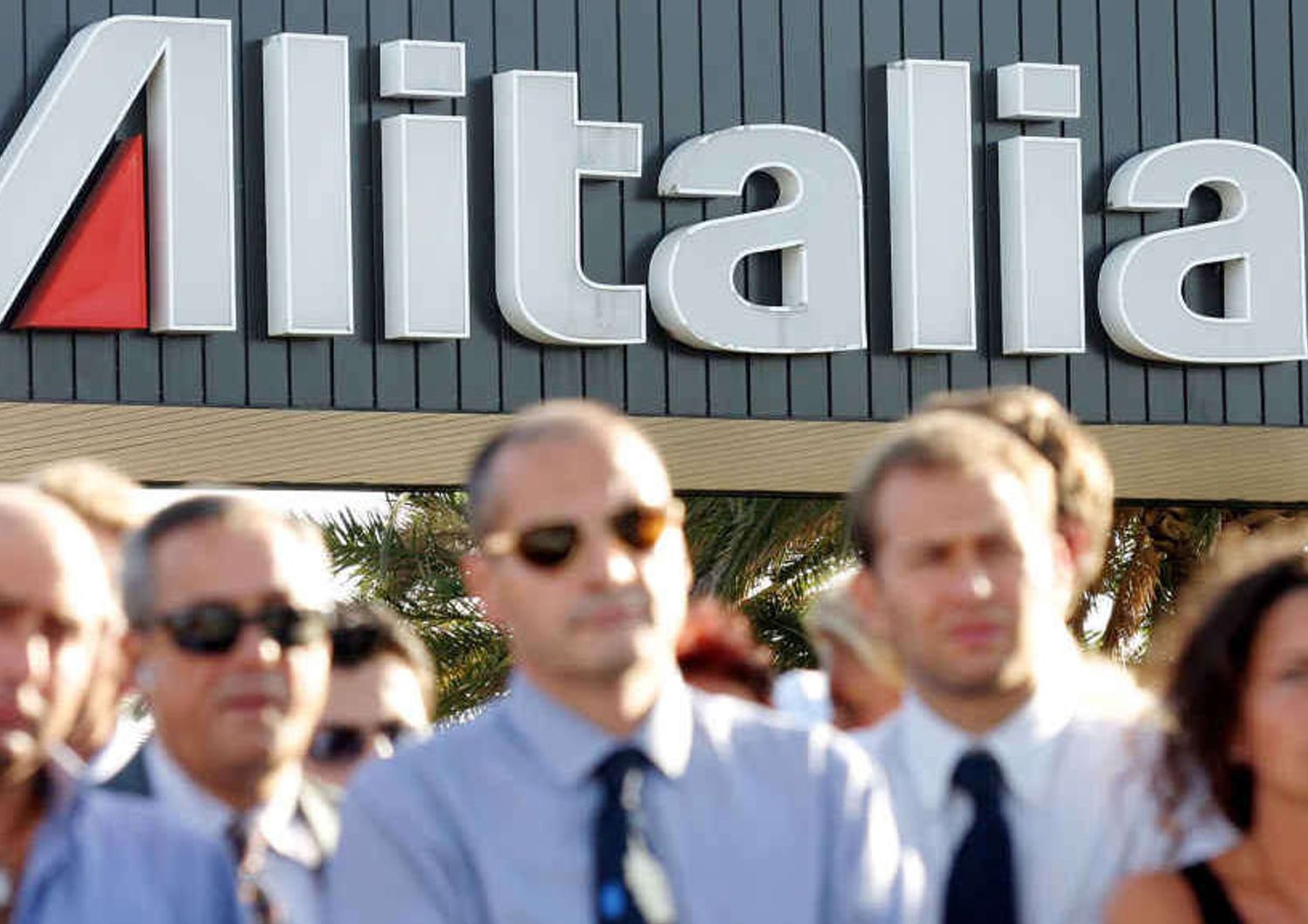 Alitalia: Poletti, discussioni tra parti non incidano su accordo