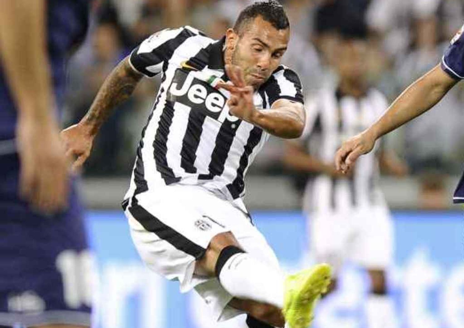 Champions: Juventus-Malmoe 1-0; Tevez in gol dopo 51 minuti