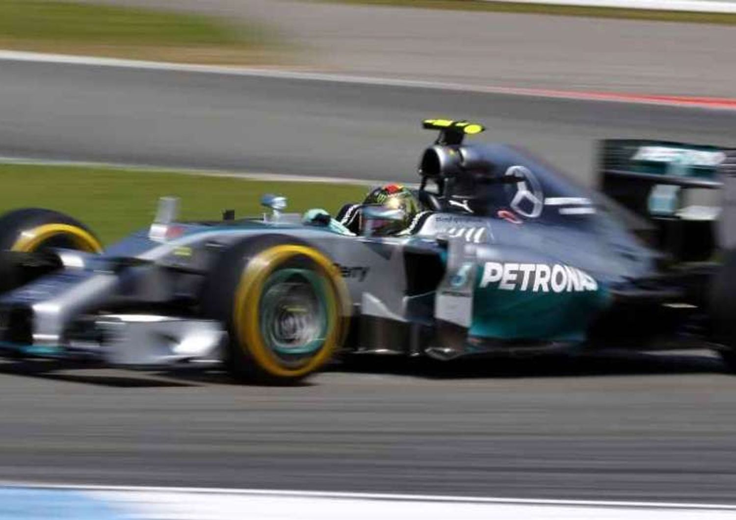 F. 1: Nico Rosberg on pole for German Grand Prix 2014