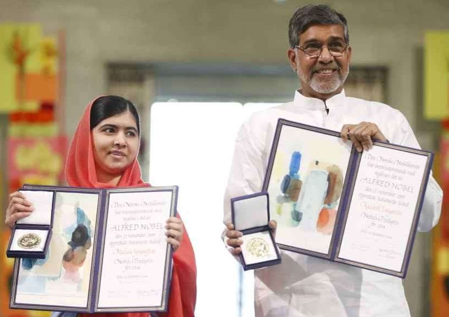 Consegnati i Nobel per la pace: Malala, "voglio fare il premier"