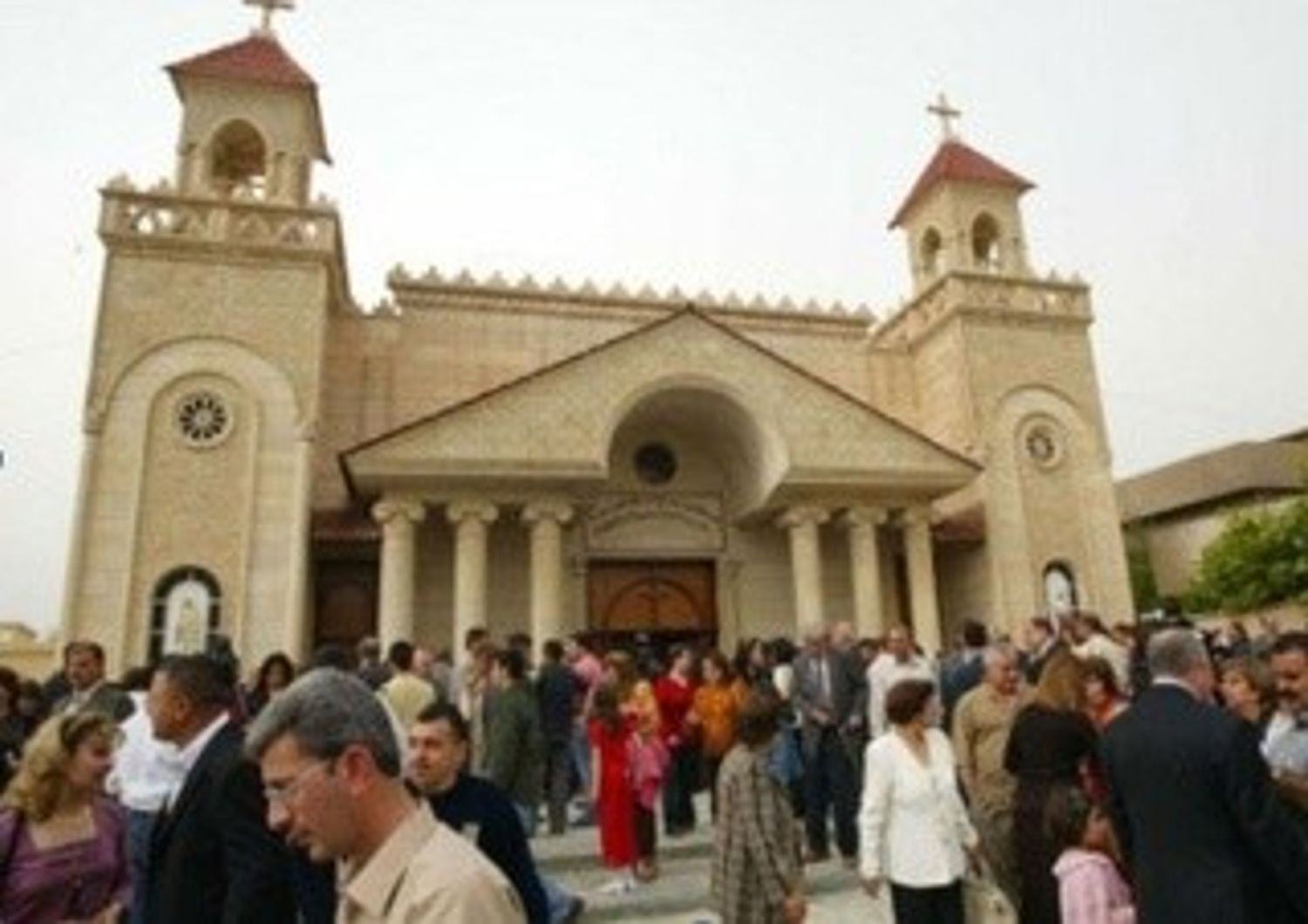 NATALE: TRA MINACCE E SPERANZE, 'VIA CRUCIS' CRISTIANI IN IRAQ