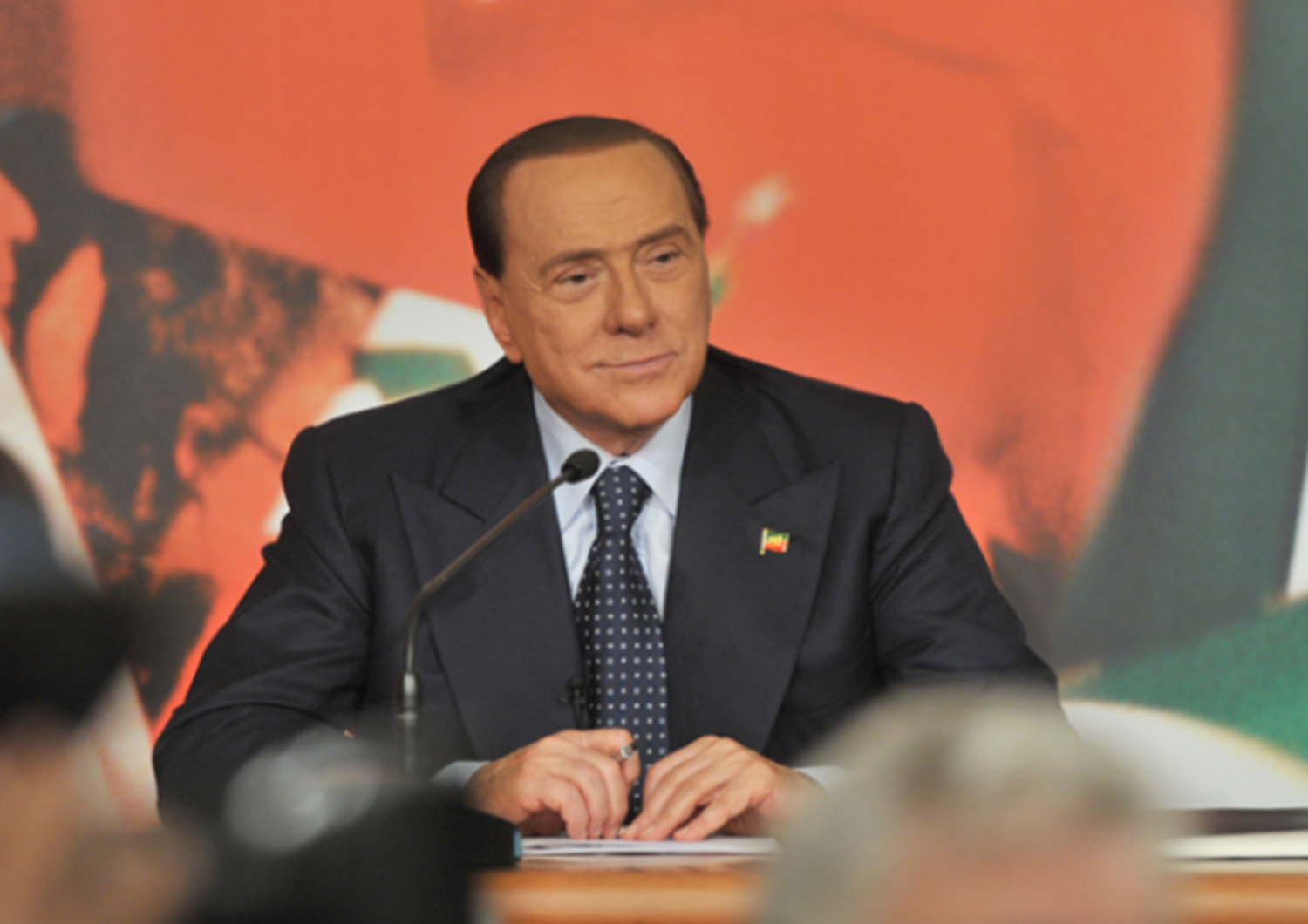 FI: Berlusconi, convintamente alternativi a Renzi. Voteremo si' a riforma Art.18