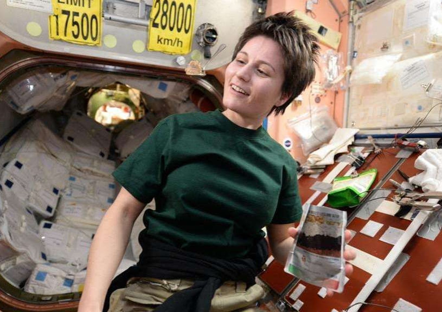 Italian astronaut celebrates 'Mother Earth Day'