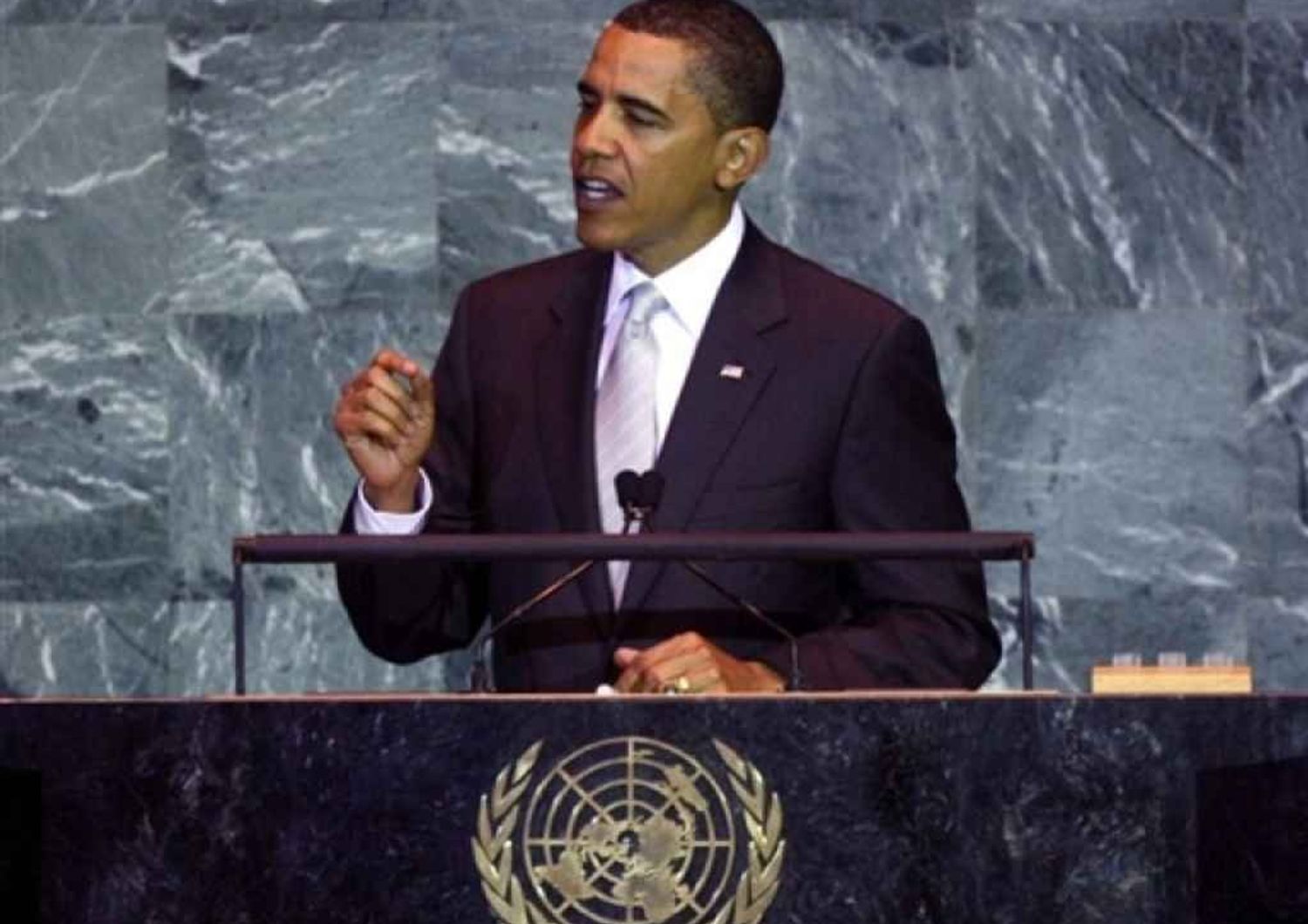 L'appello di Obama al mondo "Tutti uniti per distruggere l'Isis"