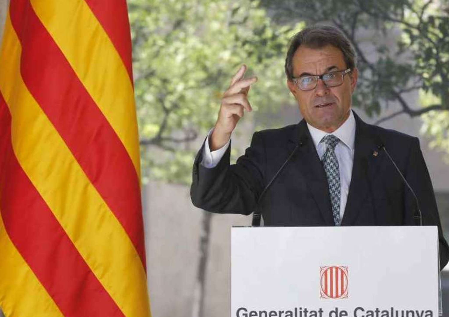 Catalogna convoca referendum indipendenza il 9 novembre