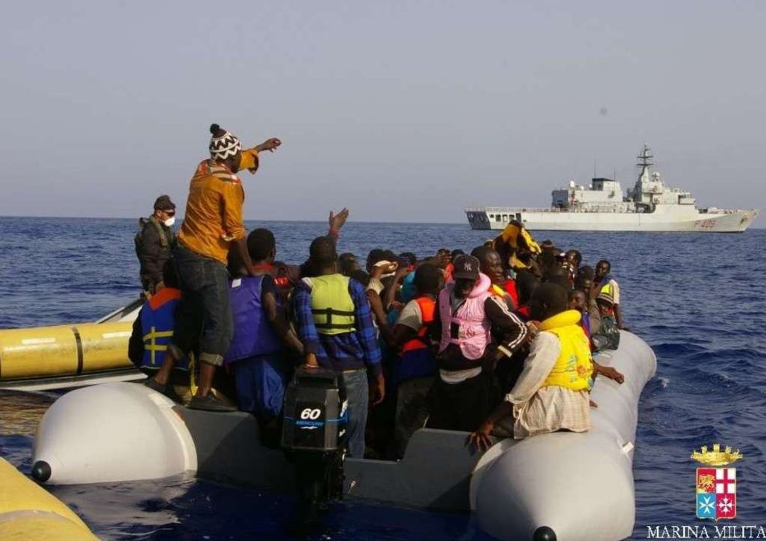 Immigrati: altra tragedia al largo della Libia, 40 morti in mare