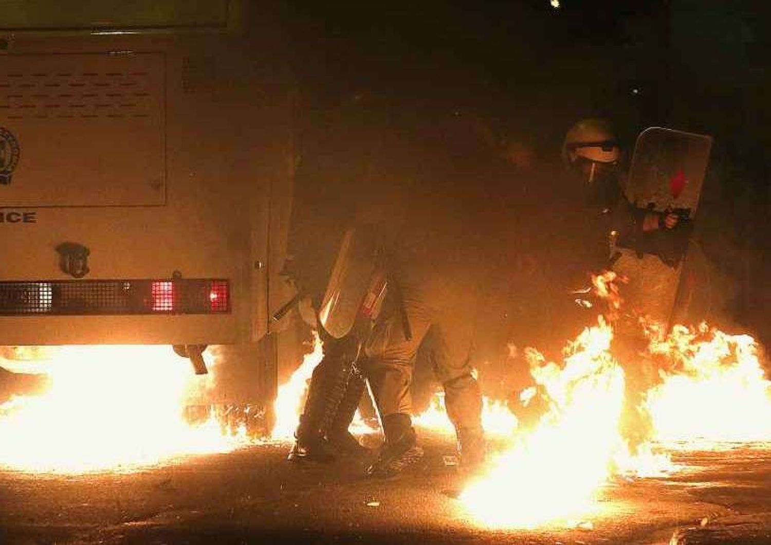 Grecia: scontri ad Atene per studente ucciso 6 anni fa da polizia - Video