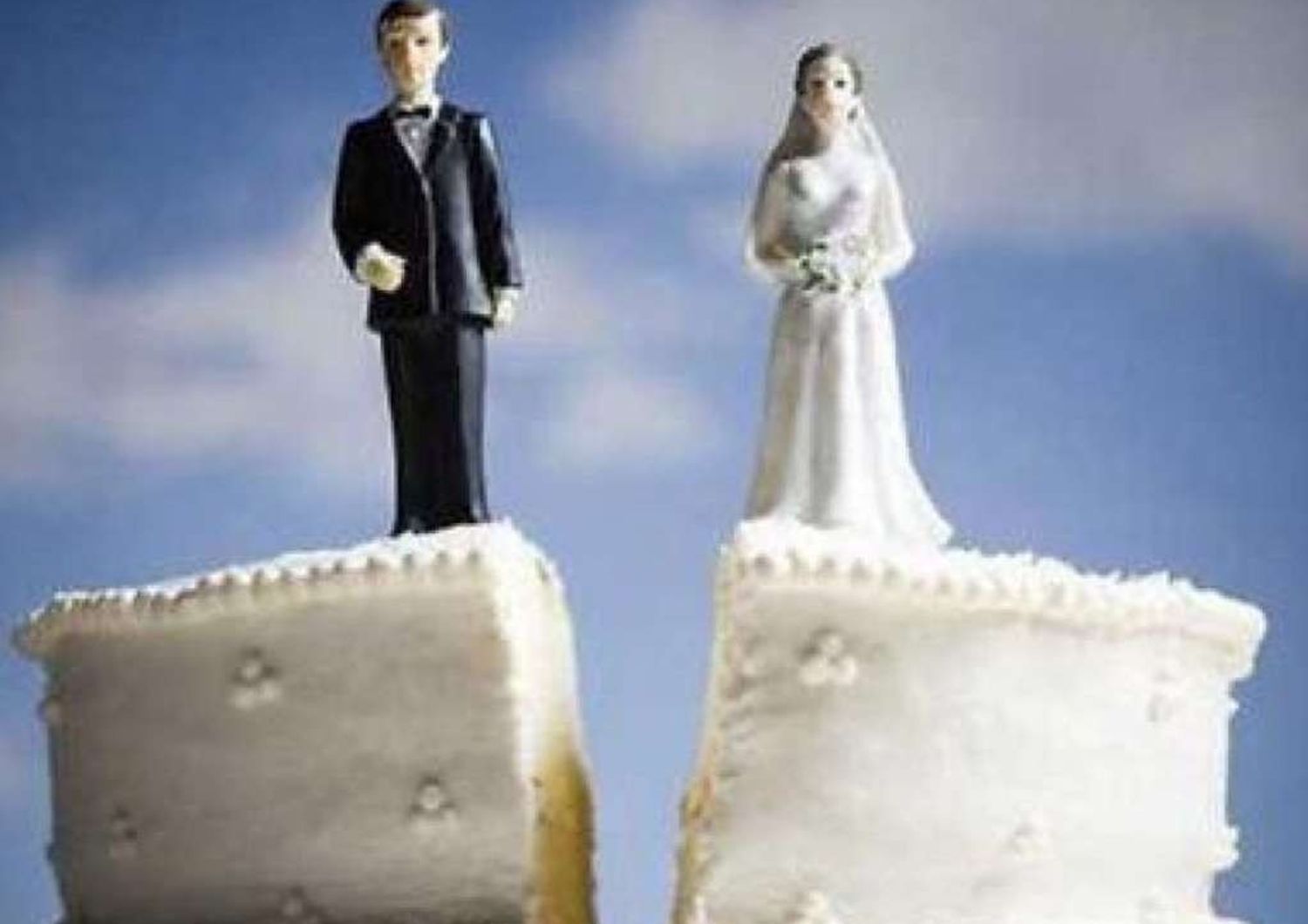 Cassazione: sono nulle le nozze se il marito e' un 'mammone'