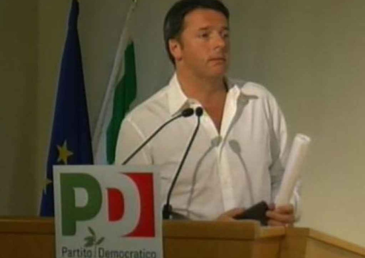 Renzi "Alle Camere si vota uniti" Direzione Pd verso rottura