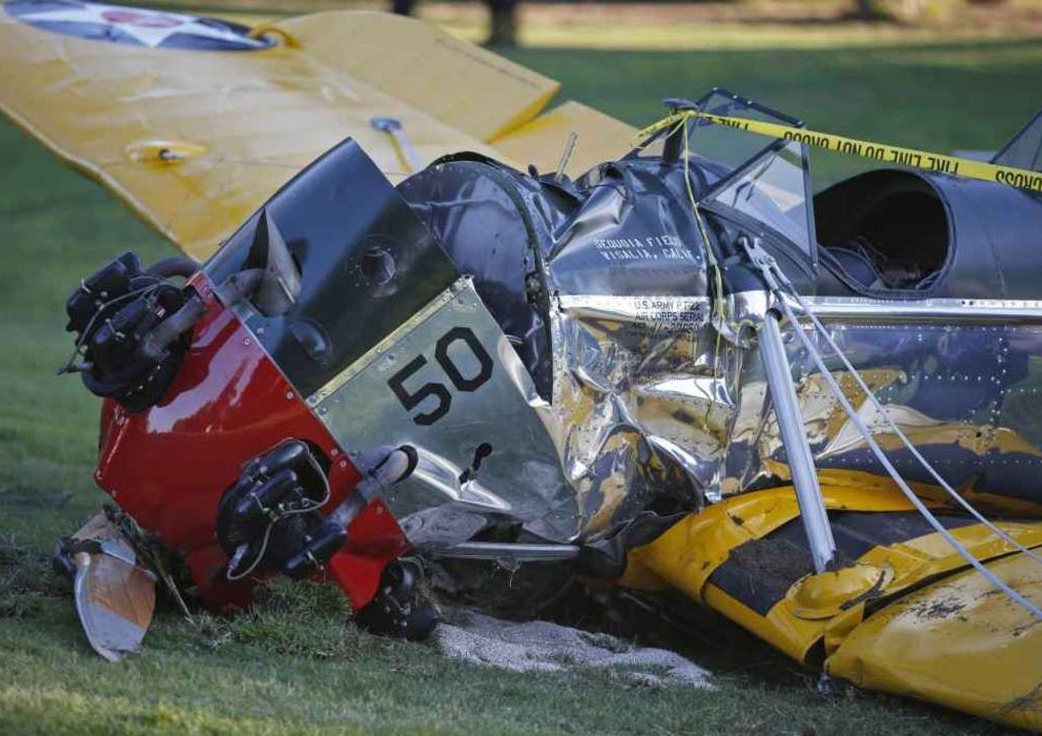 Nell'incidente aereo Harrison Ford si e' fratturato caviglia e bacino - VIDEO
