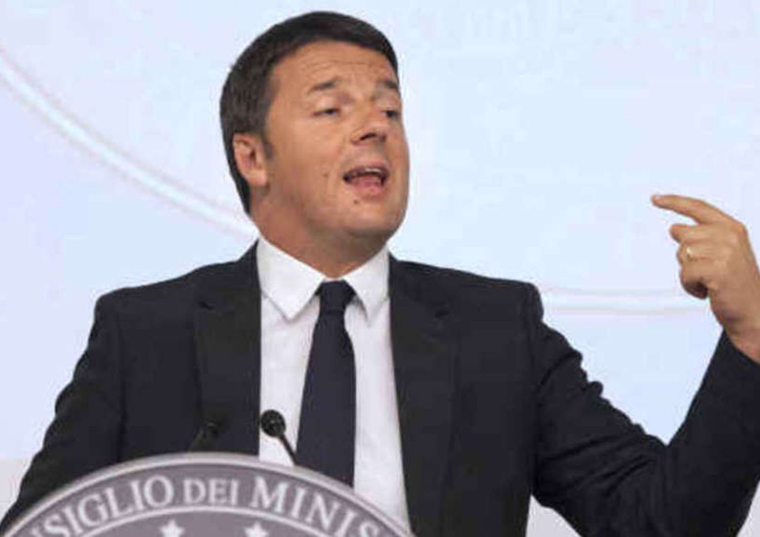 La riforma del Senato va in Aula. Renzi "non ho paura del voto"