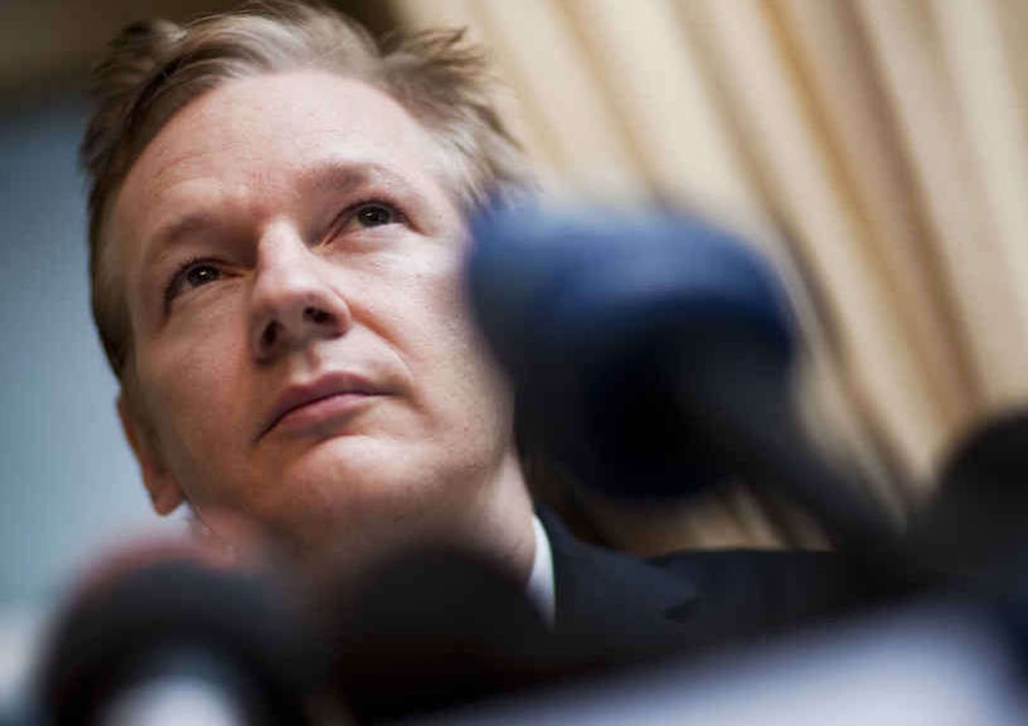 Wikileaks: giudice svedese conferma mandato cattura Assange