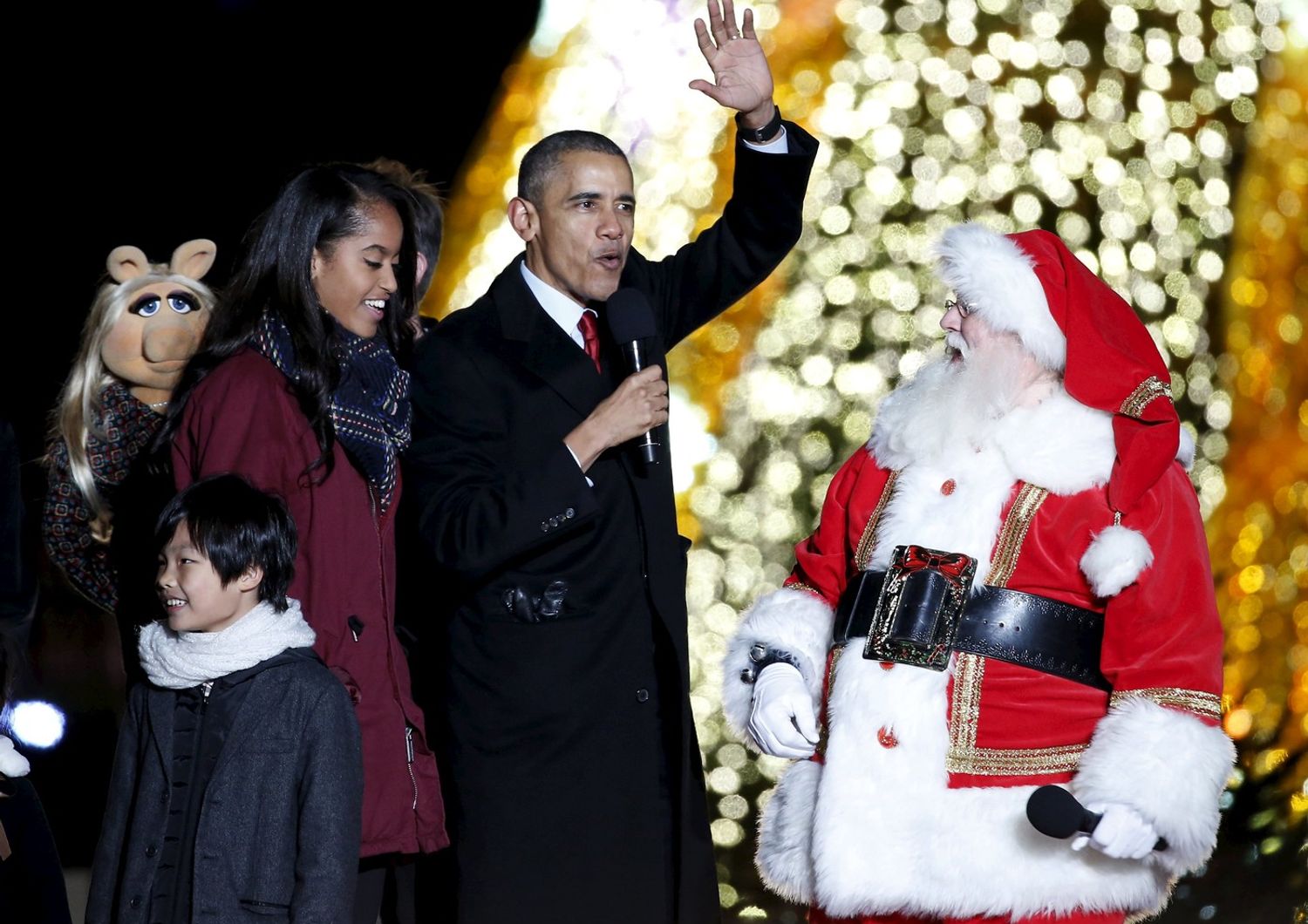 &nbsp;Obama accende l'albero di Natale della Casa Bianca