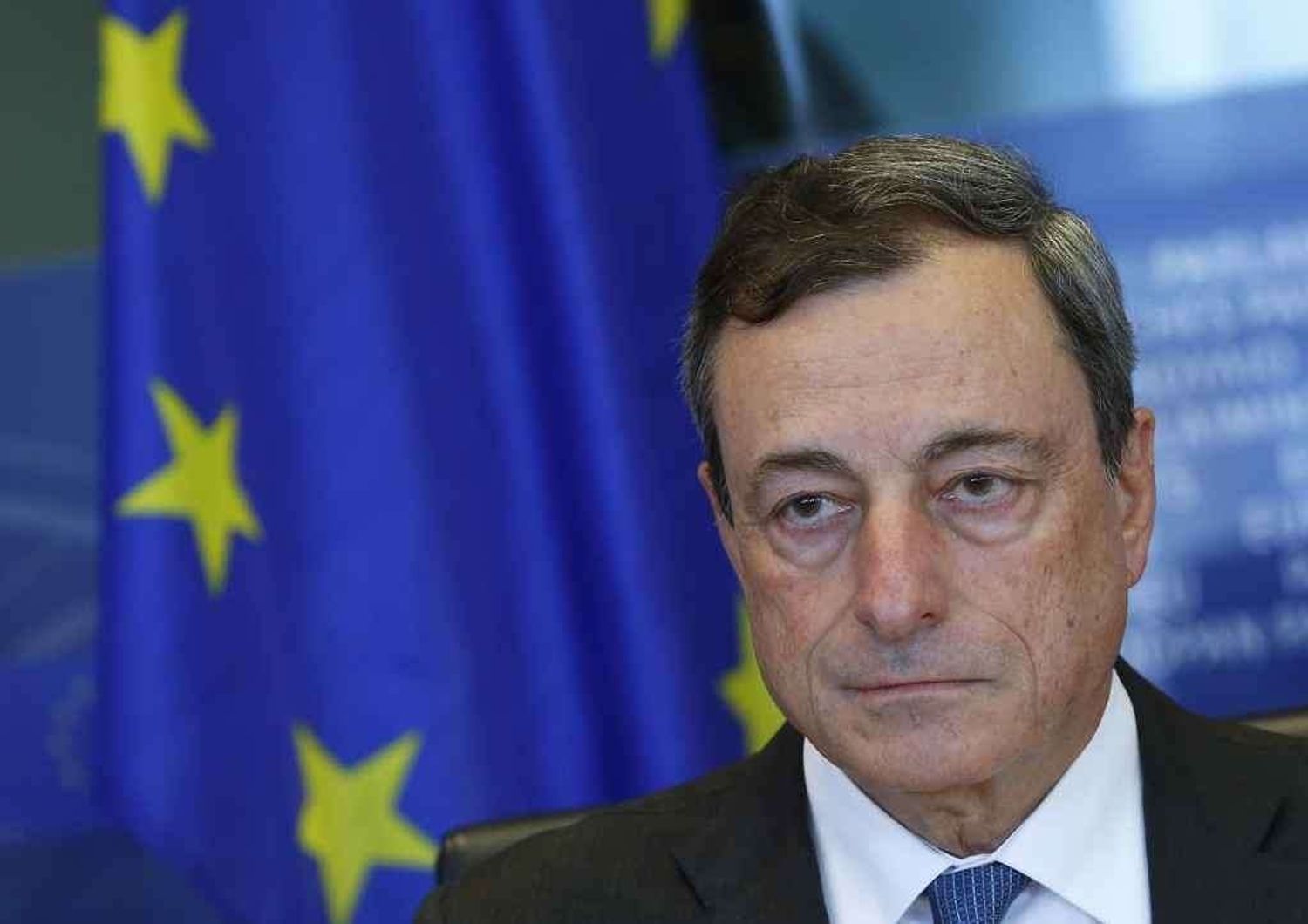 Debutta il 'bazooka' di DraghiSulle borse il peso della Grecia