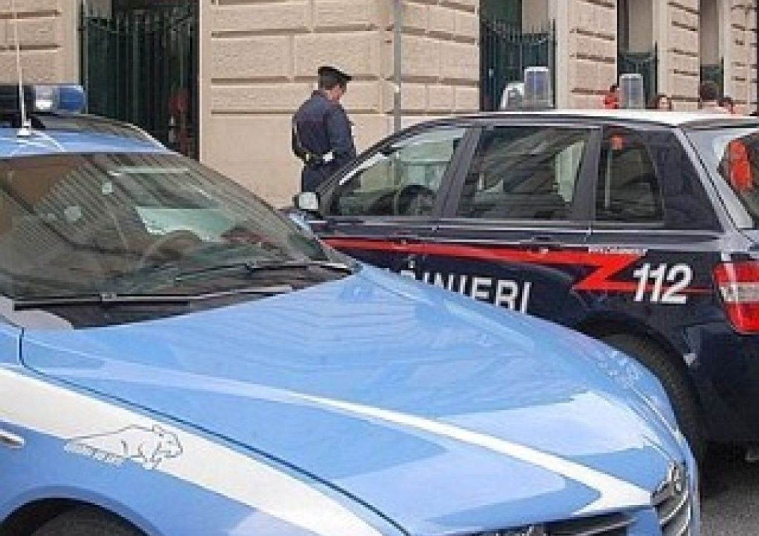 &nbsp;Polizia Carabinieri arresti