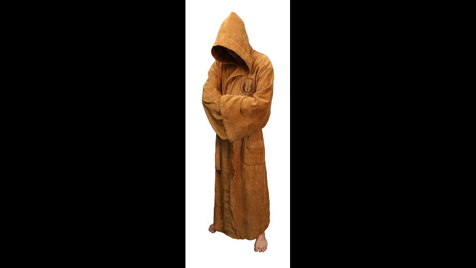 Da 54 euro. Nerd anche dopo la doccia in vista dell&rsquo;uscita nei cinema dell&rsquo;ultimo capitolo della saga Star Wars, &egrave; possibile acquistare online l&rsquo;accappatoio di Ciubecca e Darth Vader&nbsp;