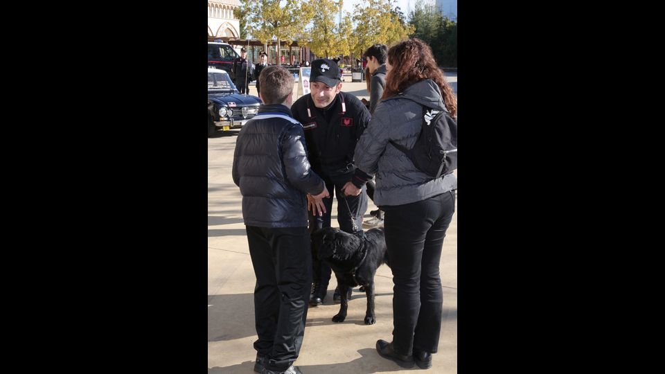 Rainbow Magicland, il pi&ugrave; grande Parco divertimenti di Roma, ha aperto le porte al personale delle Forze Armate per la Festa di Natale. L&rsquo;Aeronautica Militare ha messo  a disposizione un simulatore di volo, mentre alla Main Street  si e' esibita la Banda dell&rsquo;Esercito.Al Castello e' stato possibile incontrare il vincitore di Junior Master Chef Andrea Picchione che assieme a Sofia Sciamma sono stati protagonisti del  Lunch Show e gli Chef stellati Sandro Masci e Giulia Steffanina, che hanno proposto  due divertenti laboratori, Cupcake e Club Sandwich.