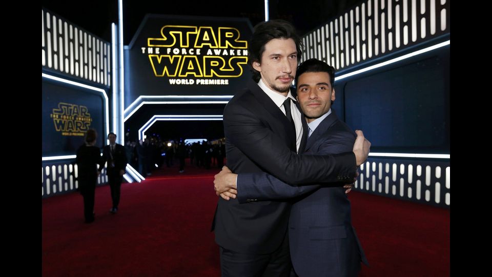 Adam Driver (L) e Oscar Isaac (Reuters)&nbsp;