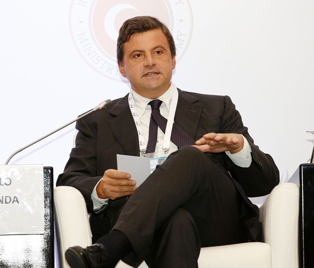 &nbsp;Carlo Calenda