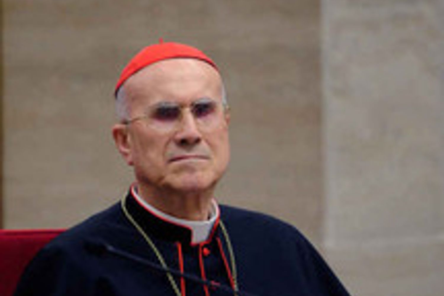 &nbsp;cardinale Tarcisio Bertone (Imagoeconomica)