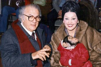 &nbsp;Federico Fellini e Moira Orfei