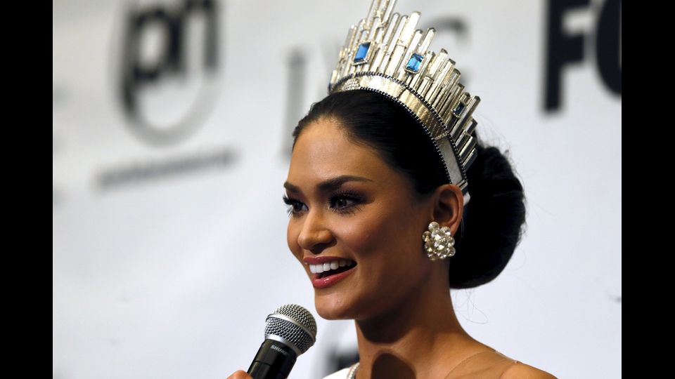 &nbsp;Miss Universo 2015 parla con i giornalisti dopo l'incoronazione