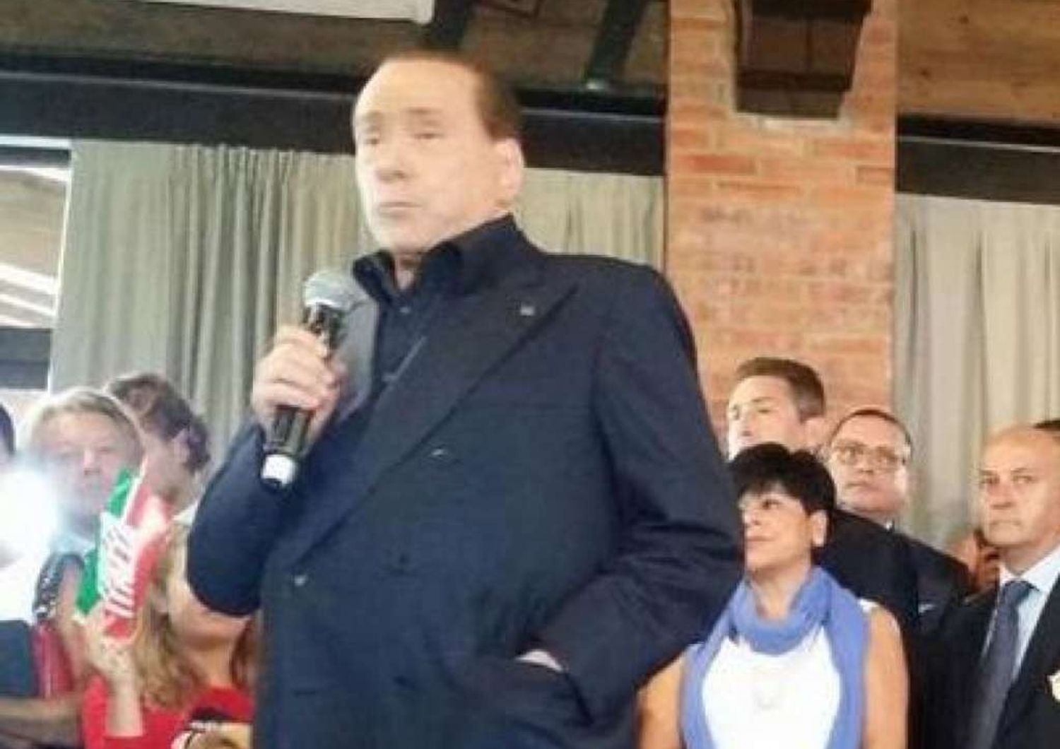Berlusconi, "in F.I. servono forze nuove"