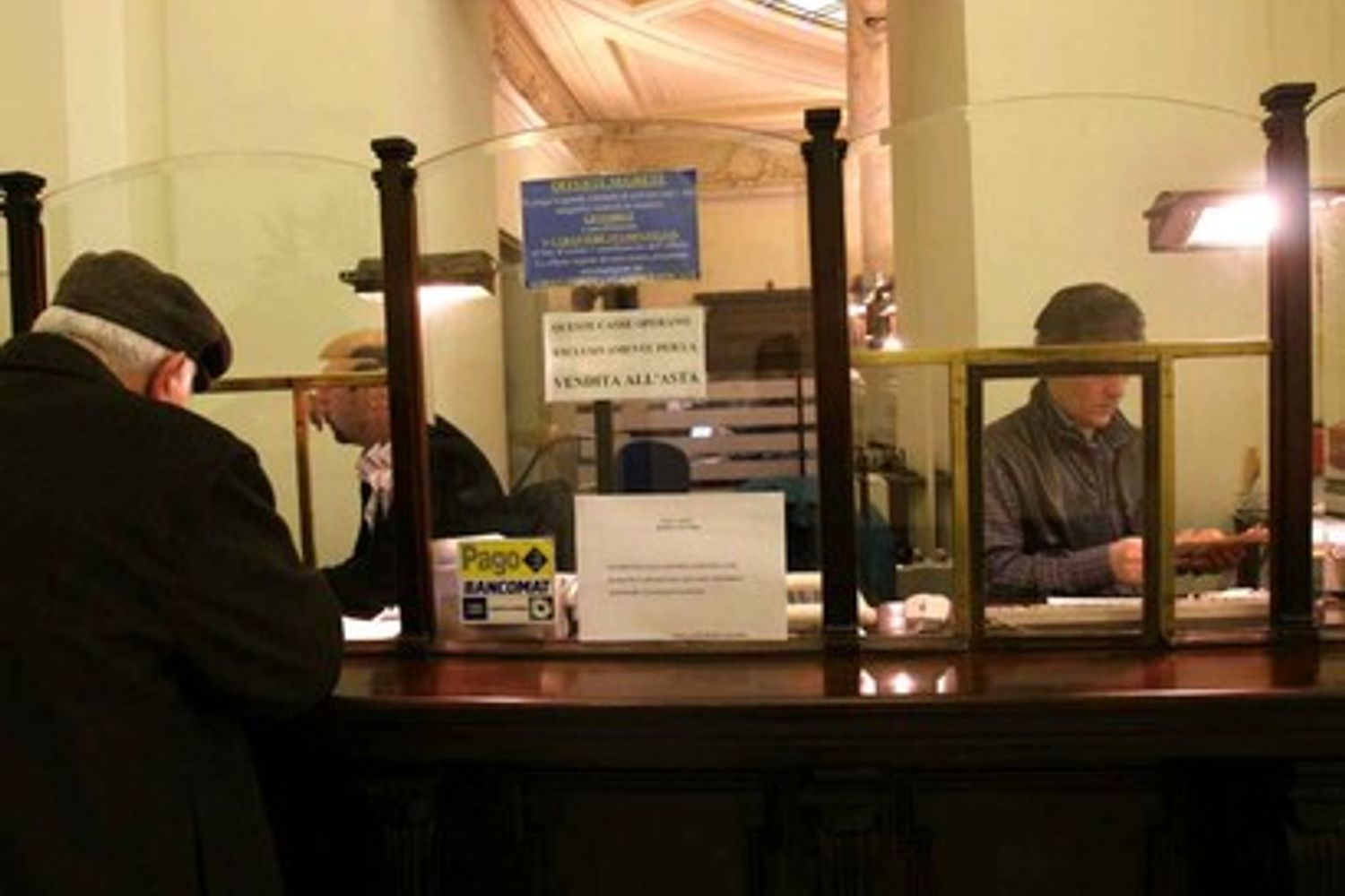 Banca sportello pensioni