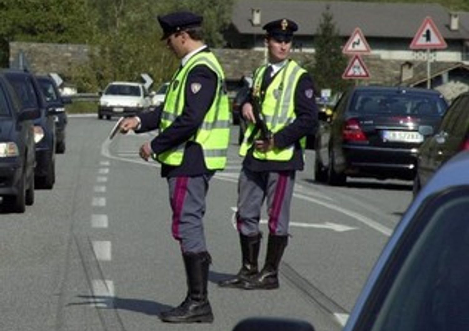 &nbsp;Polizia stradale