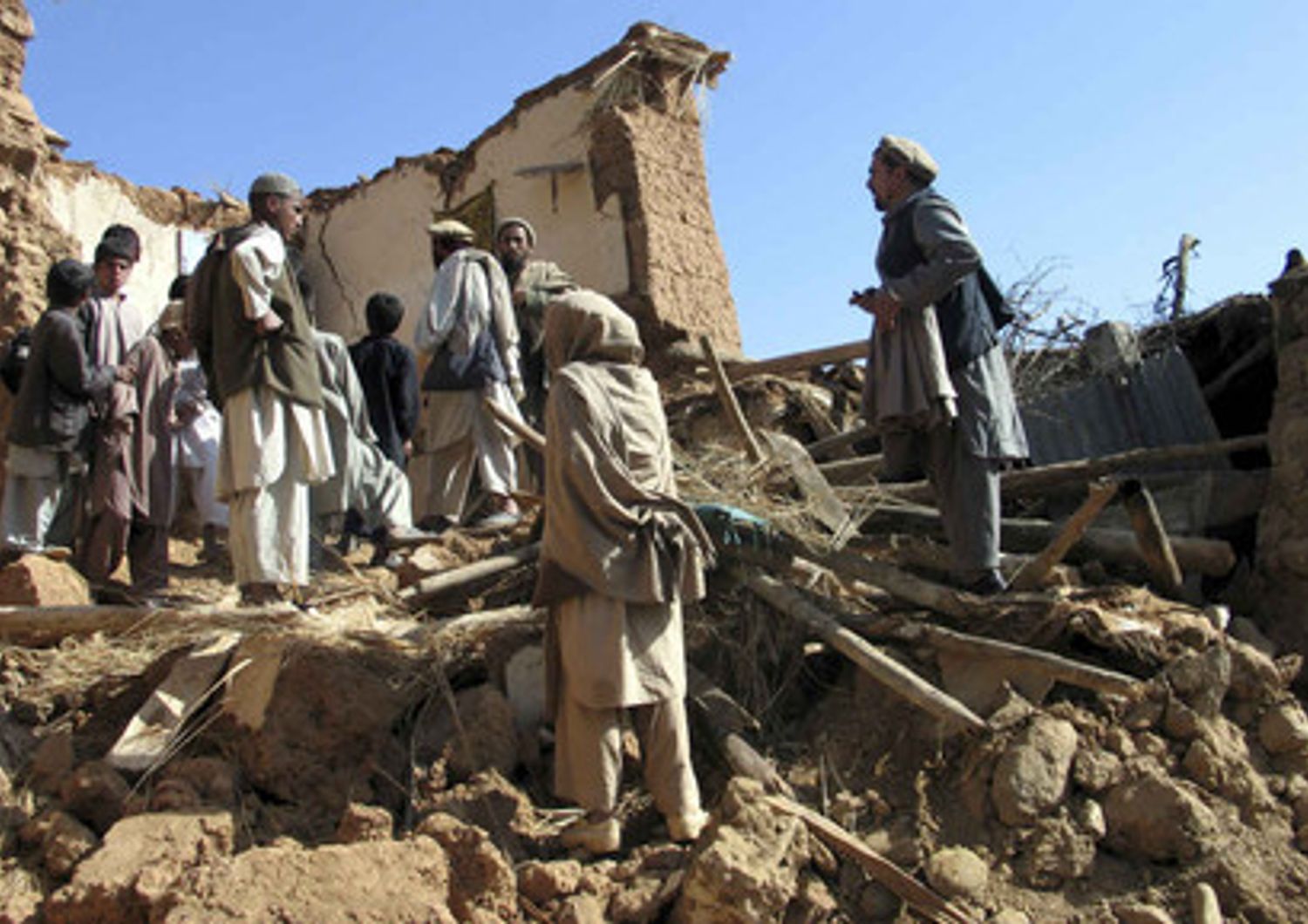 Afghanistan: forte terremoto di magnitudo 6.4