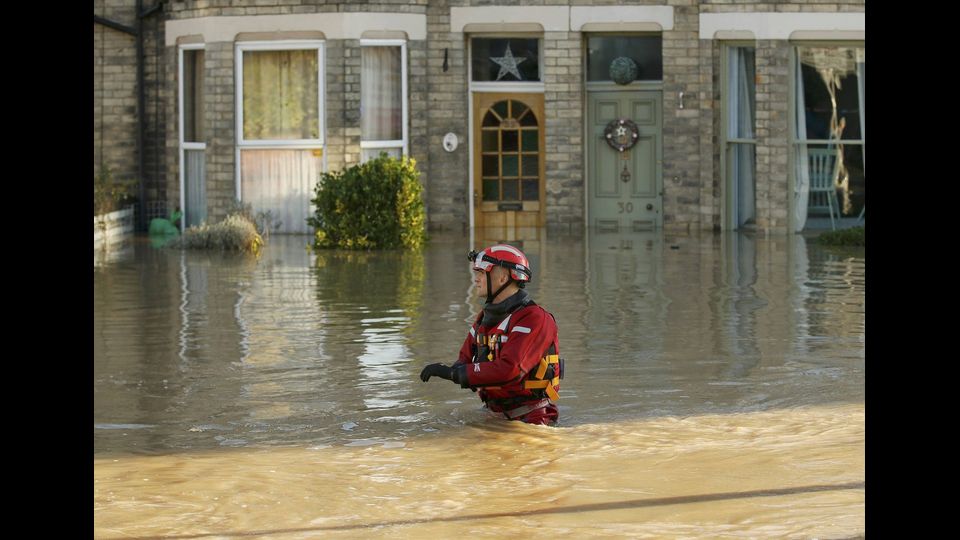 &nbsp;Inondazioni in Inghilterra, centinaia di evacuati - reuters