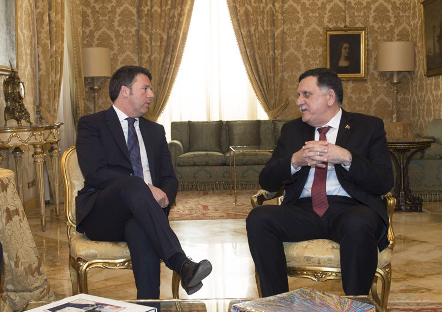 &nbsp;Renzi con primo ministro libico Fayez Al-Serraj
