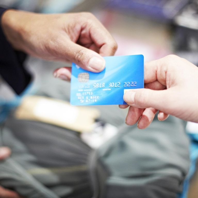 &nbsp;Carta di credito, consumi, spesa, economia, carrello, reddito (Afp)