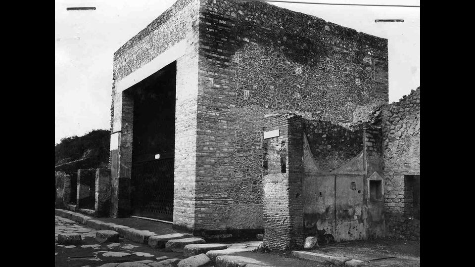 &nbsp; Schola Armaturarum