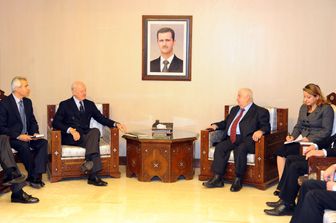 Walid Muallem, ministro Esteri siriano,  Staffan de Mistura, Onu (afp)&nbsp;