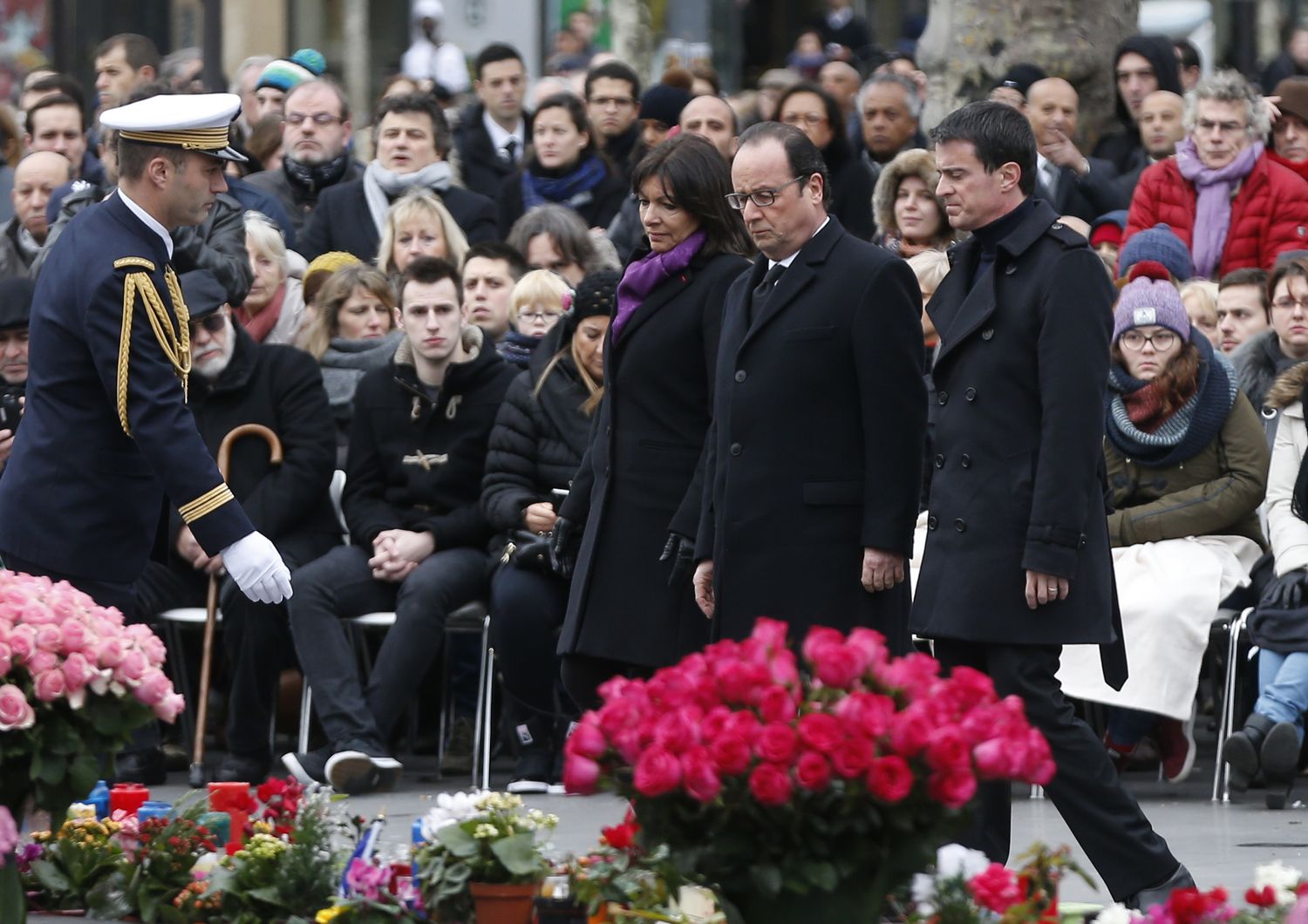 &nbsp;Parigi Hollande commemorazione vittime terrosimo (Afp)