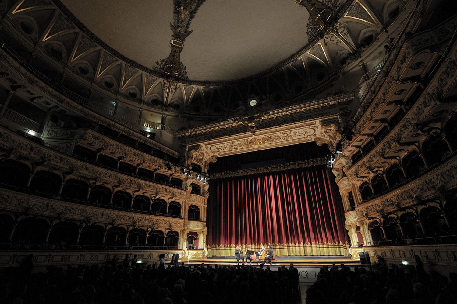 Teatro Petruzzelli di Bari (AGF)&nbsp;