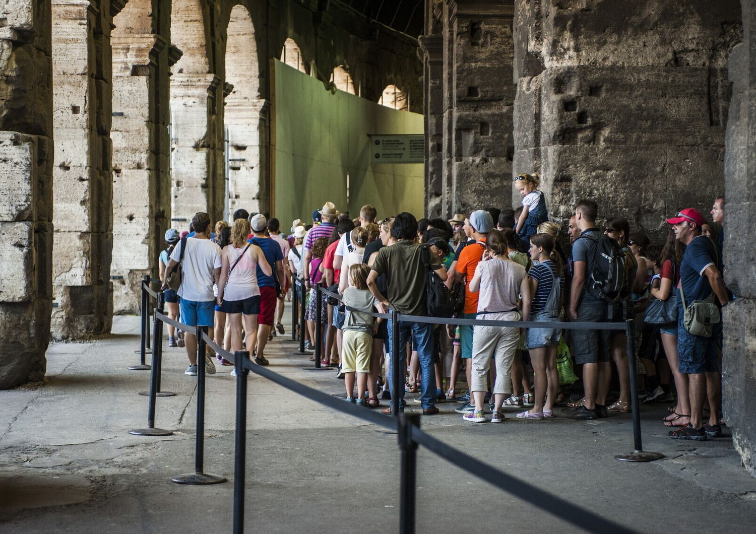 &nbsp;turisti turismo a Roma colosseo (Agf)