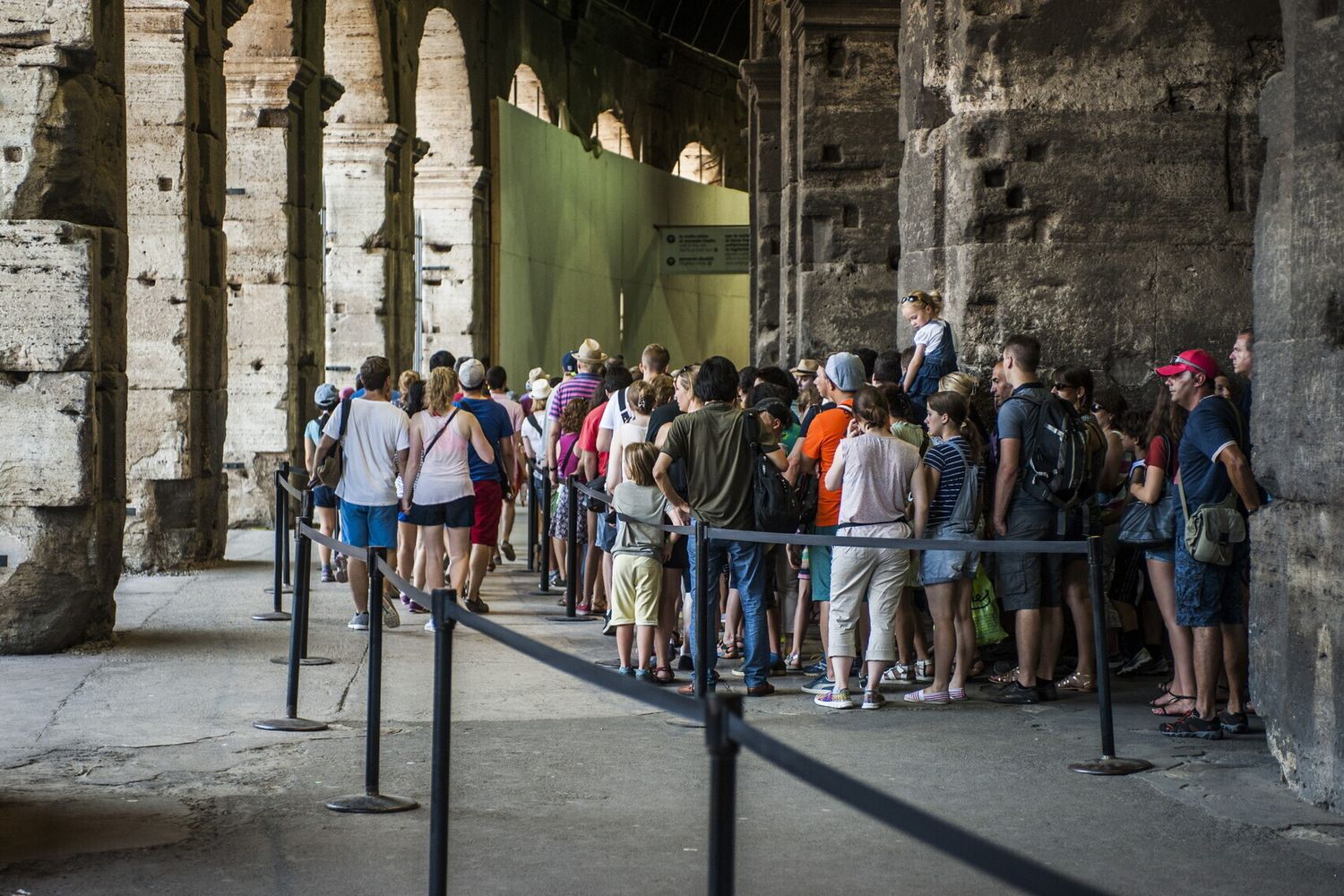 &nbsp;turisti turismo a Roma colosseo (Agf)