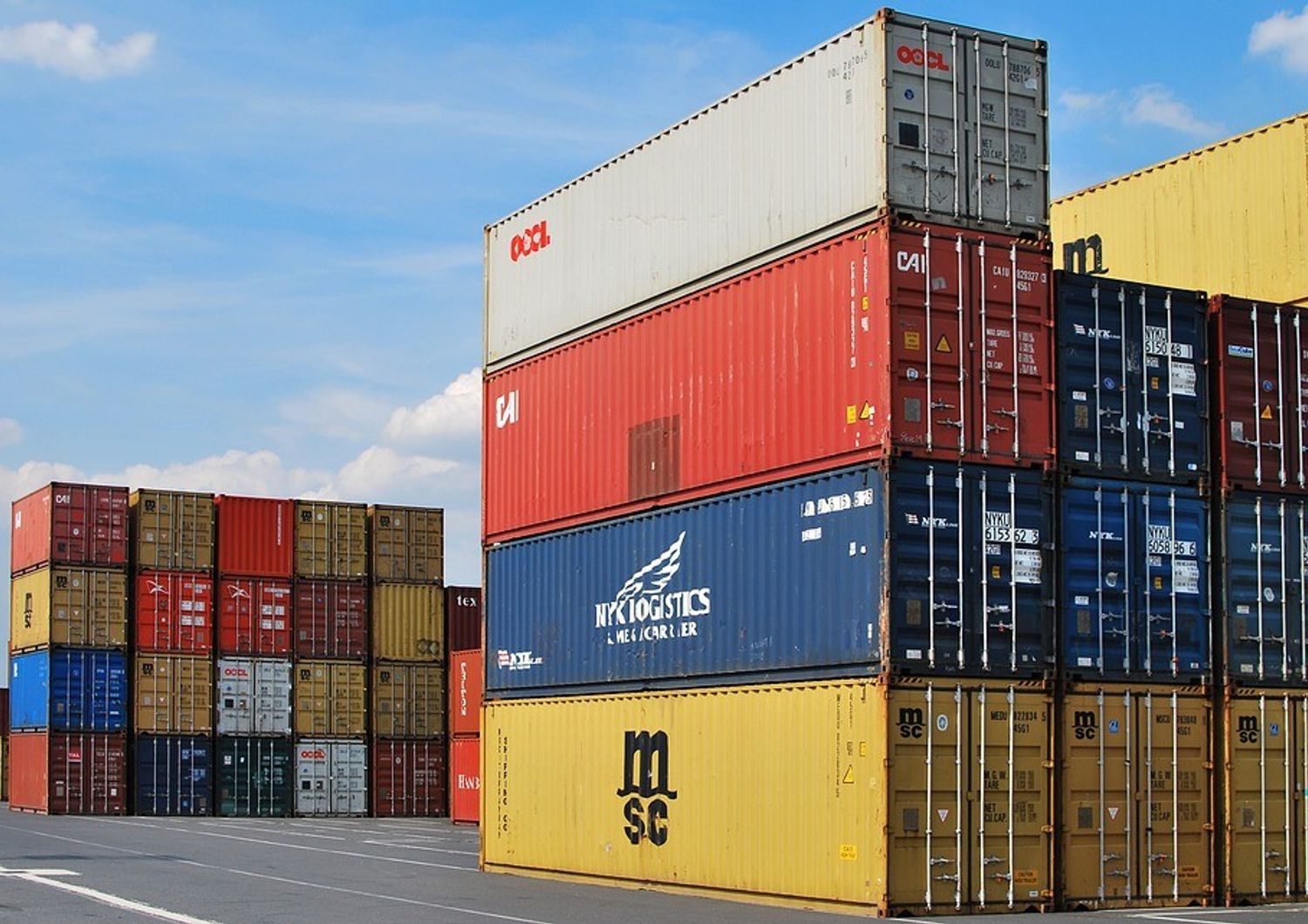 &nbsp;esportazione export carico container commercio estero - pixabay