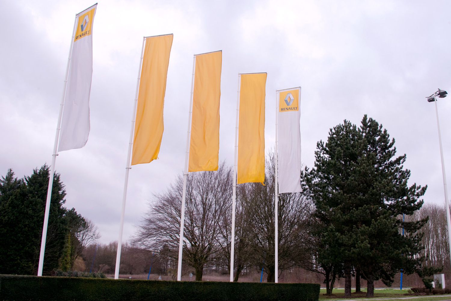 &nbsp;Renault bandiere - afp