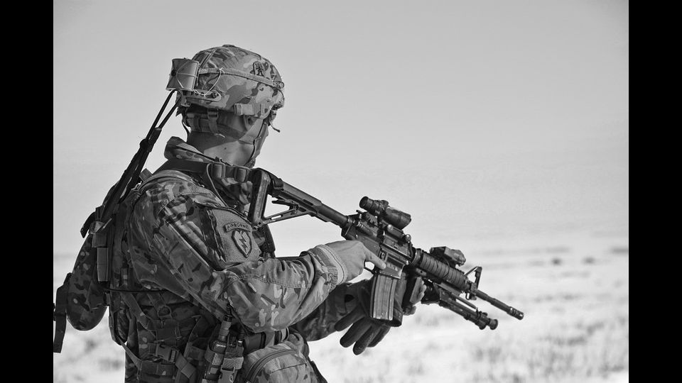 &nbsp;Classifica lavori pi&ugrave; stressanti: &nbsp;1 - Militare&nbsp;