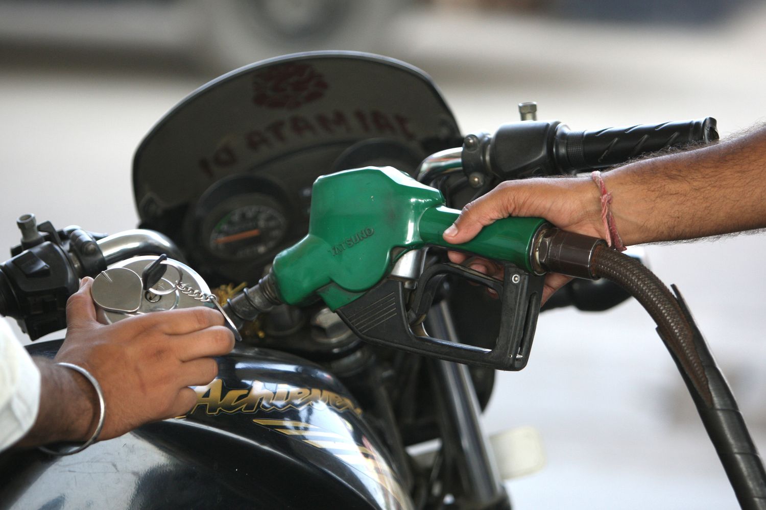 &nbsp;Iran benzina petrolio