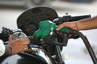 &nbsp;Iran benzina petrolio