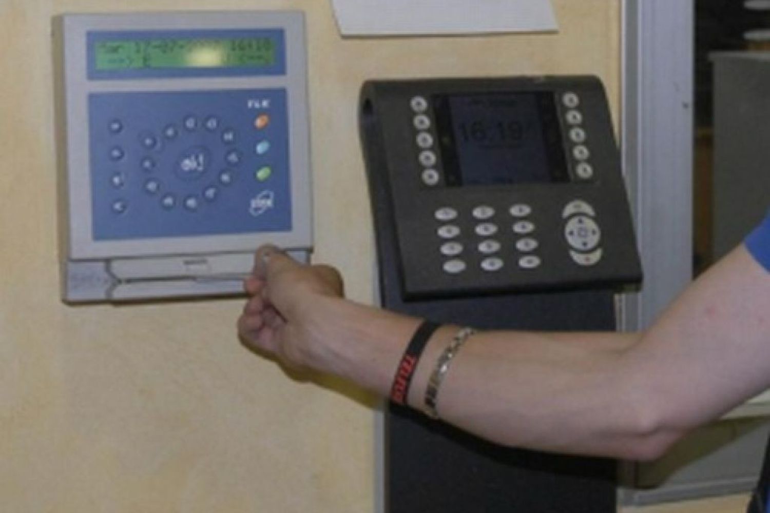 &nbsp;assenteismo badge timbrare assenteisti