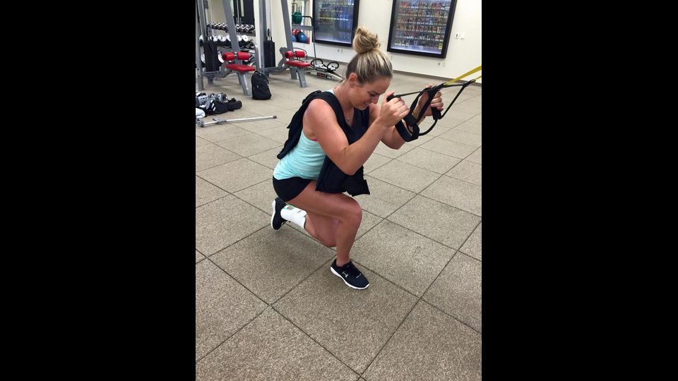 Lindsey Vonn durante un allenamento in palestra (Facebook)