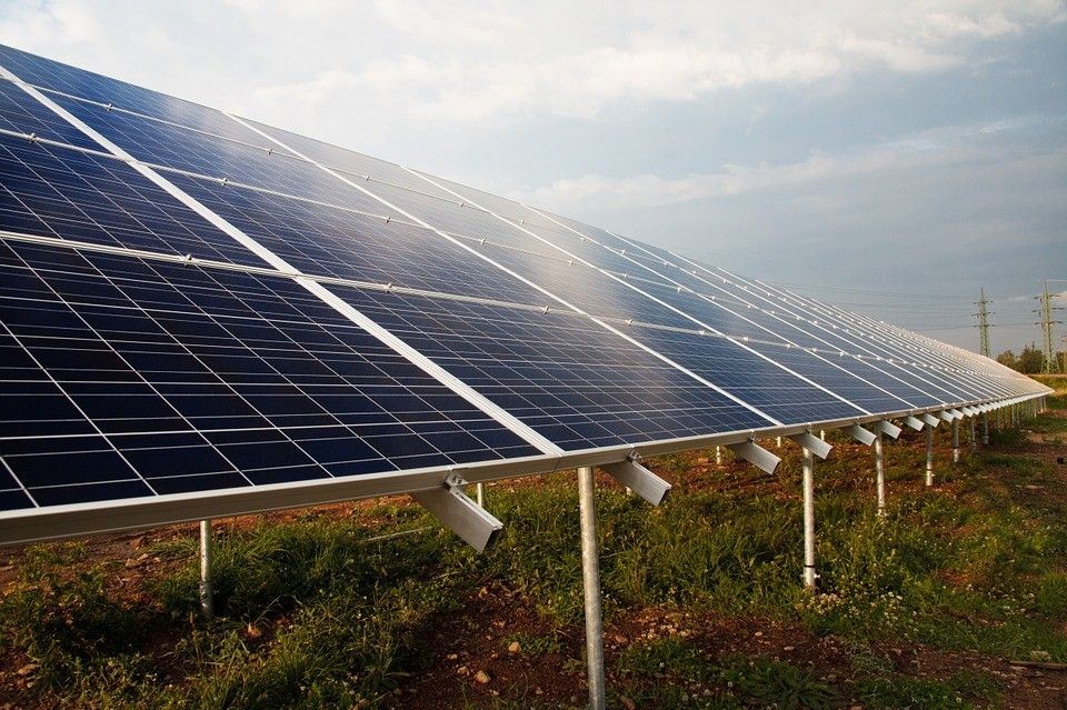 &nbsp; energia rinnovabili pannelli solari fotovoltaico - pixabay